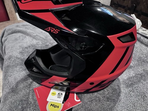 Answer ar5 helmet size large - helmet,